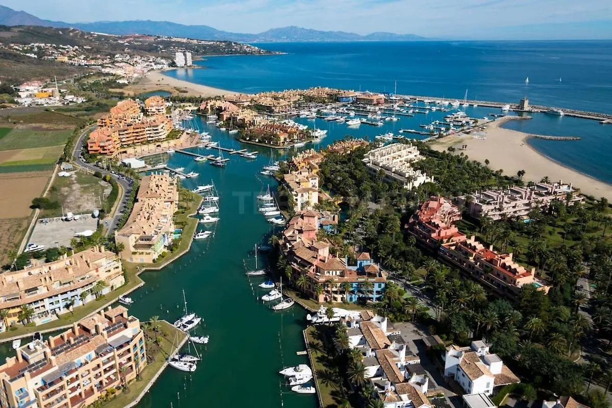 Apartamento Jardines De Sotogrande Guadiaro Spain